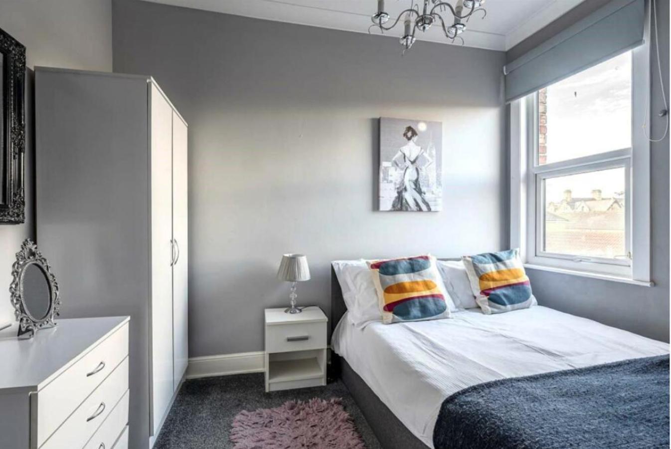 Entire 2-Bedroom House With Garden Йорк Экстерьер фото